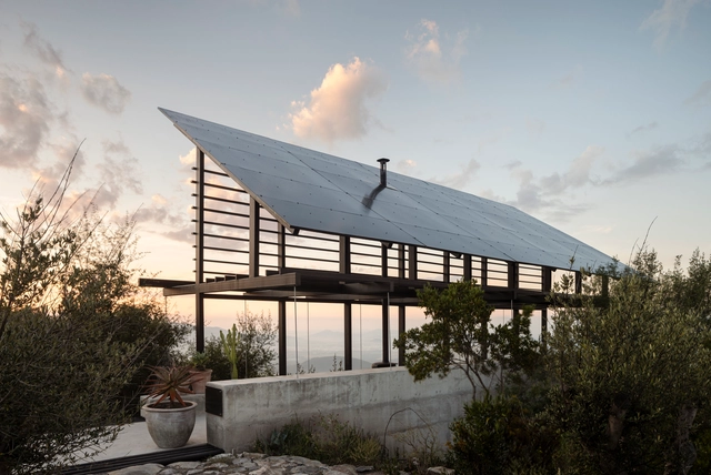 Espina / Emiliano Domínguez + Santiago Martínez - Fotografía exterior, Instalaciones Y Estructuras, Fachada