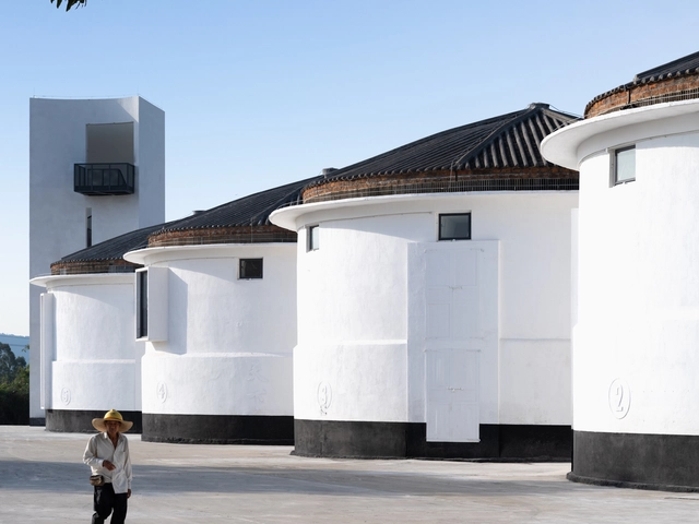 Grand Granary Bookstore of Librairie Avant-Garde / SEU-ARCH Art+Zen Architects - Exterior Photography, Store, Facade