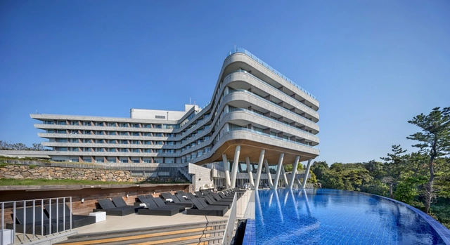 The Cliff Hotel Jeju / Soltozibin Architects - Exterior Photography, Hotels, Facade