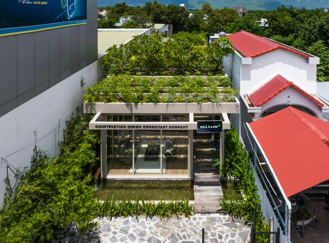 Office for Trees / Pham Huu Son Architects - Offices