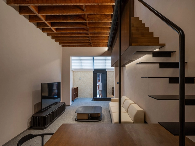 House 122 / cold lab 可设计研究室 - 室内图, 更新项目, 桌子