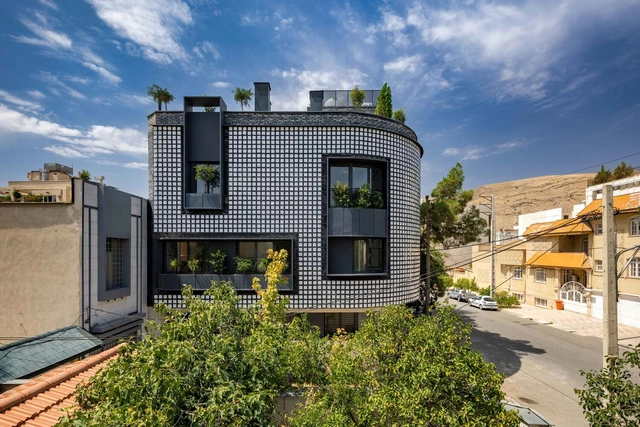Downwind Residential Apartment / Ashari Architects - Exterior Photography, Apartments, Facade