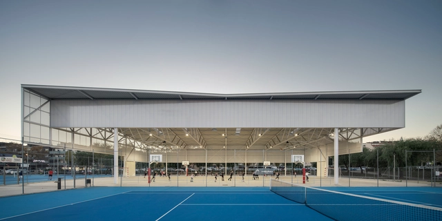 Complejo Deportivo en Pallejà / JPAM + Masala Consultors - Recreación Y Entrenamiento
