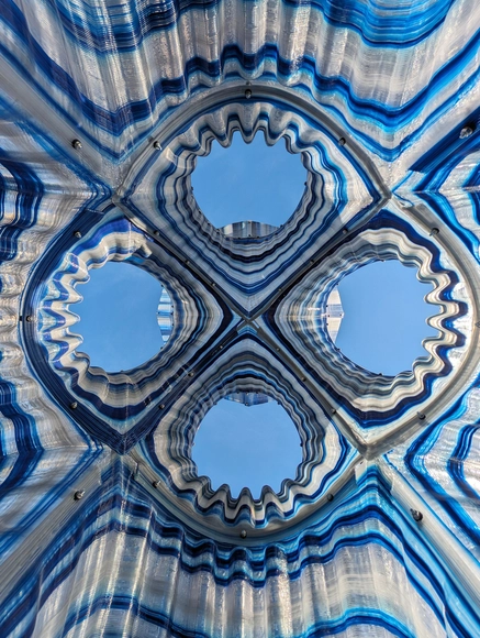 Creando formas fluidas de doble curvatura mediante la impresión 3D no planar - Imagen Principal