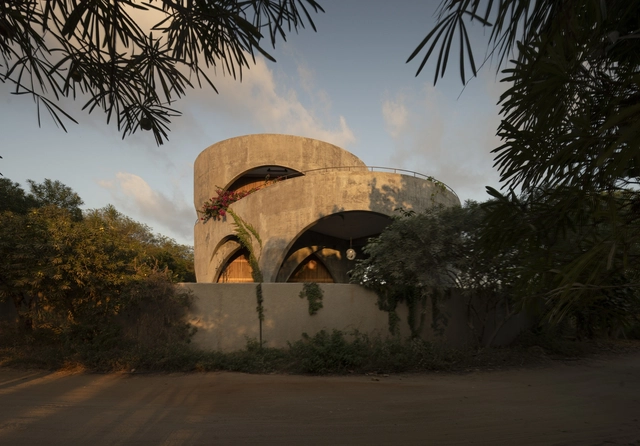 Casa Toro / Estudio Carroll - Casas