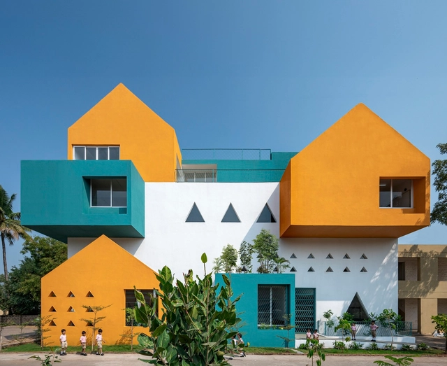 KLE Sanskruti Pre-primary school, Nipani / Shreyas Patil Architects - Exterior Photography, Elementary & Middle School, Facade