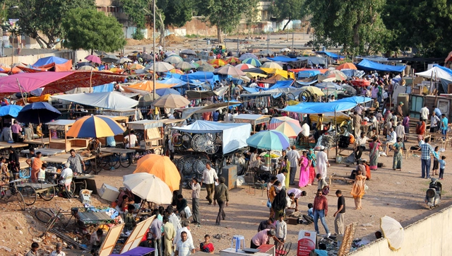 Temporary Architecture in India: Marketplaces and Bazaars - Featured Image