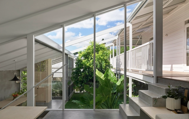 Cascade House / JOHN ELLWAY. ARCHITECT - Interior Photography, Houses, Facade