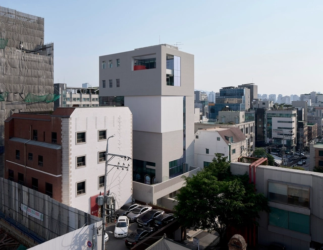 Chai Communication Office Building / ARCHITECTS BAN + Fluxys Lab - Exterior Photography, Detail, Facade, Cityscape