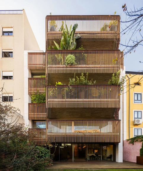 Edificio Residencial San Bernardo / ARX Portugal Arquitectos - Fotografía exterior, Residencial, Fachada