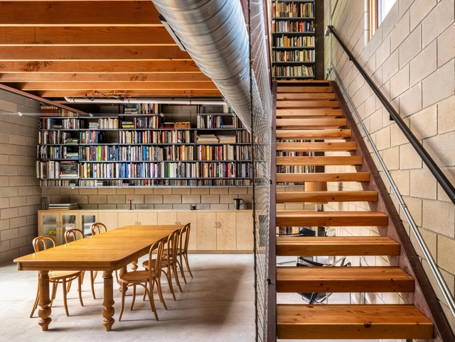 Casa Henri II / Murray Legge Architecture - Fotografia de Interiores, Casas, Escada, Mesa, Cadeira