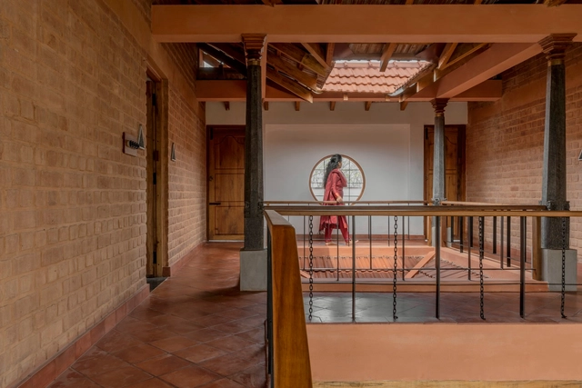 Brick Manor / Bhutha Earthen Architecture Studio - Interior Photography, Houses, Beam, Arch, Facade, Handrail, Chair