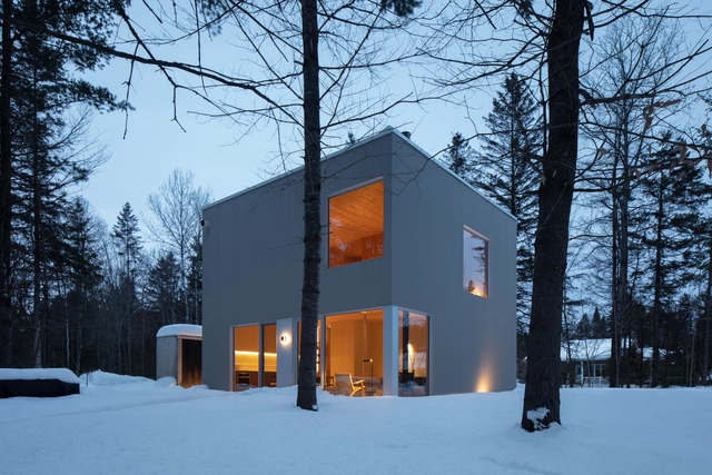 Rustic Grade House / Maurice Martel Architecte - Exterior Photography, Houses, Door, Facade