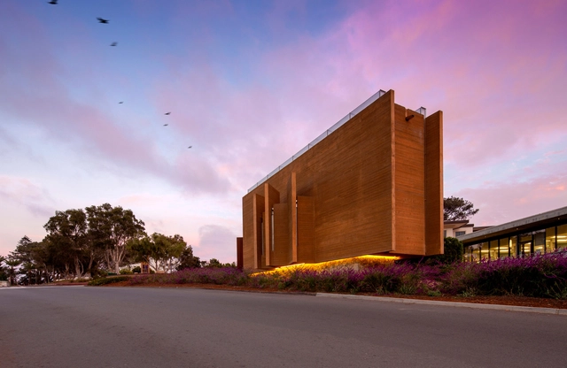 Point Loma Nazarene University Prescott Chapel / Carrier Johnson + Culture - Higher Education