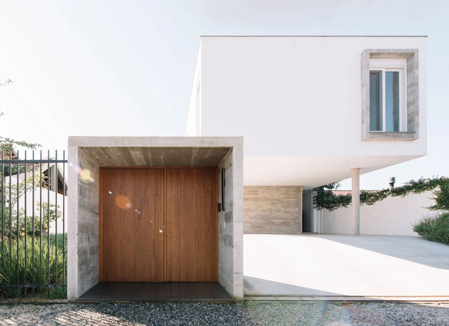 Casa na marina / parte arquitetura - Fotografia de Exterior, Casas, Fachada, Porta
