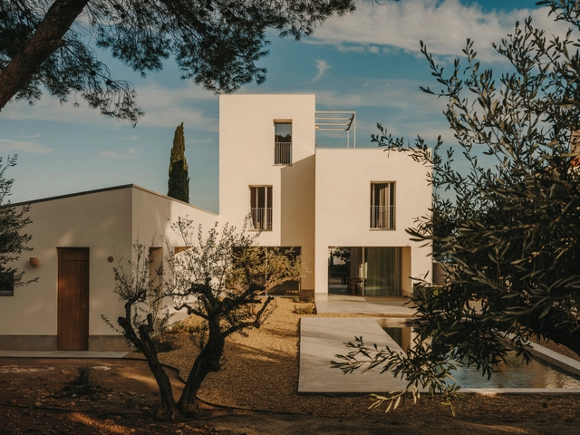 Casa TD / Skye Maunsell Studio + Jordi Veciana + Juan Gurrea Rumeu - Fotografía exterior, Sustentabilidad, Fachada