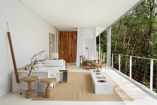 Branca House Extension / Piacesi Arquitetos Associados - Interior Photography, Houses, Fence, Table