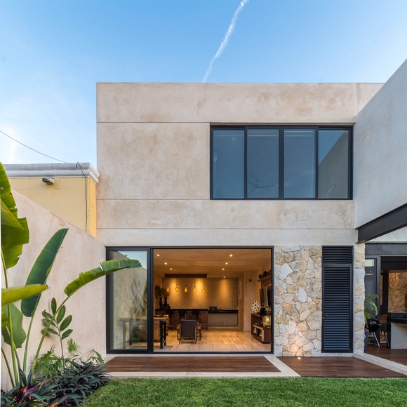 Casa CH+G / AS Arquitectura - Fotografía exterior, Casas, Fachada, Puerta
