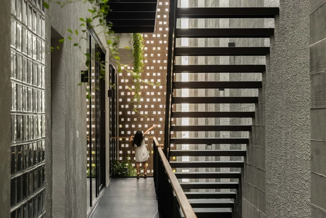 Casa das Mil Folhas / ZIVY ARCHITECTS - Fotografia de Interiores, Casas, Fachada