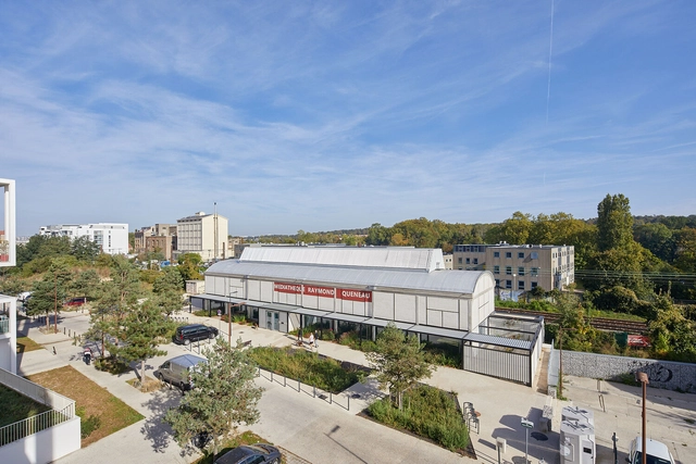 Media Library Ris Orangis / DE-SO - Exterior Photography, Library, Facade, Cityscape