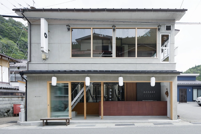 Dorogawa Onsen Brewery / Hidenori Tsuboi Architects - Drawings, Decoration & Ornament, Door, Facade