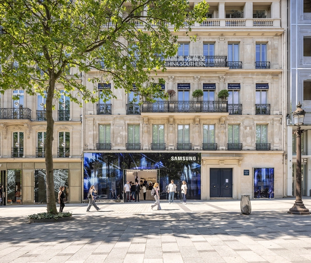 Explore Jean Nouvel's Pop-Up Store on the Champs Élysées in Paris, Through the Lens of Jad Sylla - Featured Image
