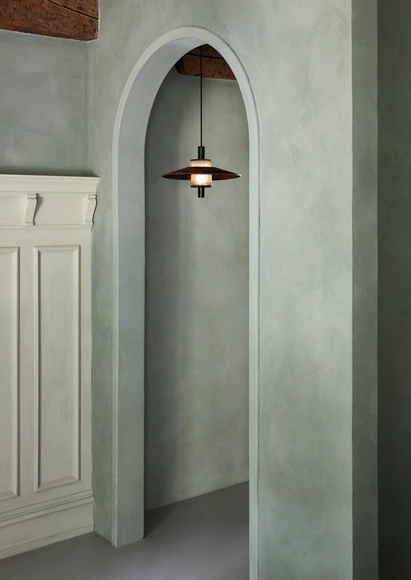 A Lighting Collection That Floats and Stands Like Soothing Totems in Space - Featured Image
