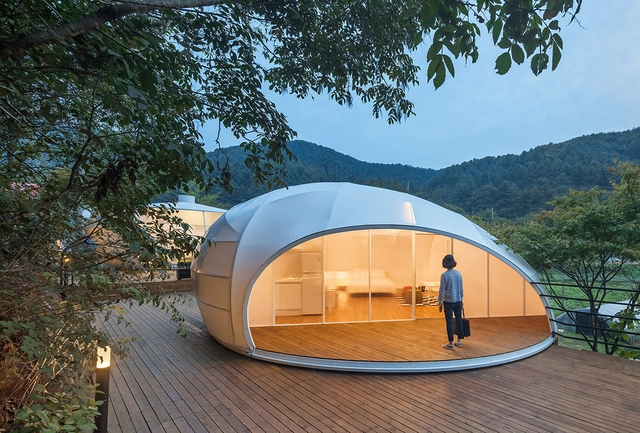 Architecture for Glamping: Embracing Nature with Comfort - Featured Image