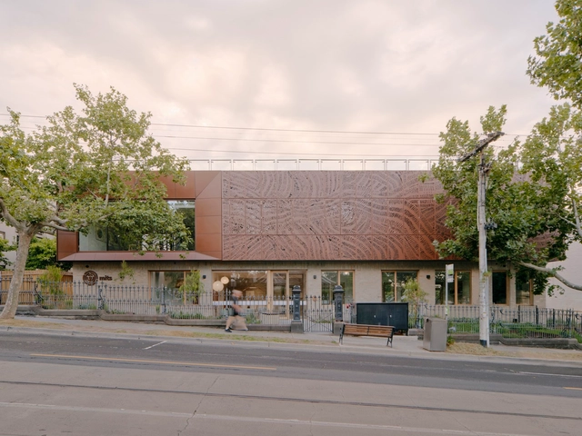 Melbourne Indigenous Transition School Boarding House / McIldowie Partners - Dorms