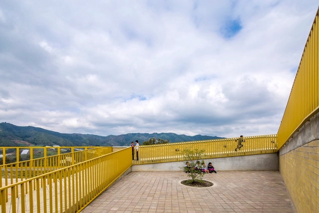 Arquitectura educativa para la comunidad: conociendo las obras de Plan:b arquitectos en Colombia - Imagen Principal