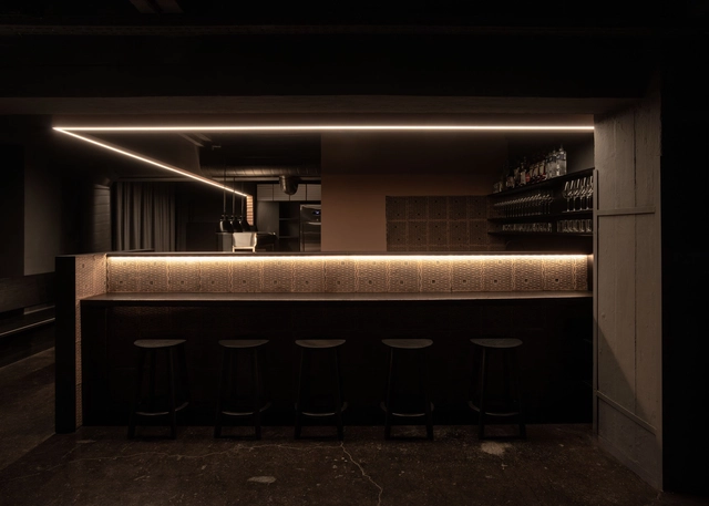 Pizzeria 22k / destilat - Restaurant & Bar Interiors