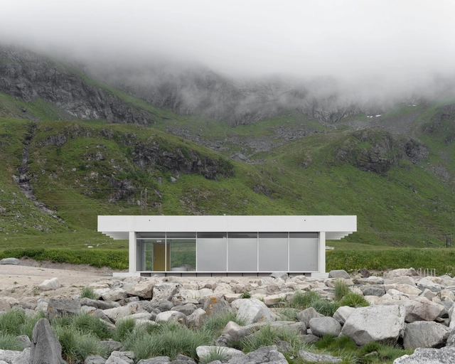 Brunstranda Service Building	 / Vatn Architecture + Jørgen Tandberg Arkitekt MNAL - Exterior Photography, Rest Area