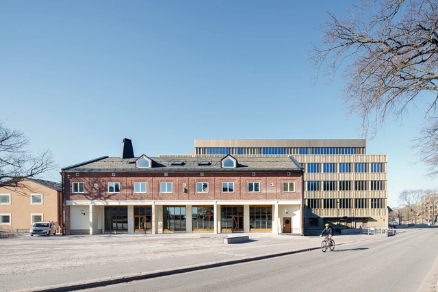 Midsommarkransen Elementary School / Tengbom - Elementary & Middle School