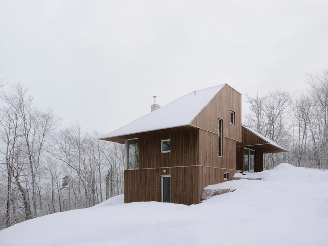 House MN / Julia Manaças Architecte + o y a m a  - Exterior Photography, Houses, Facade