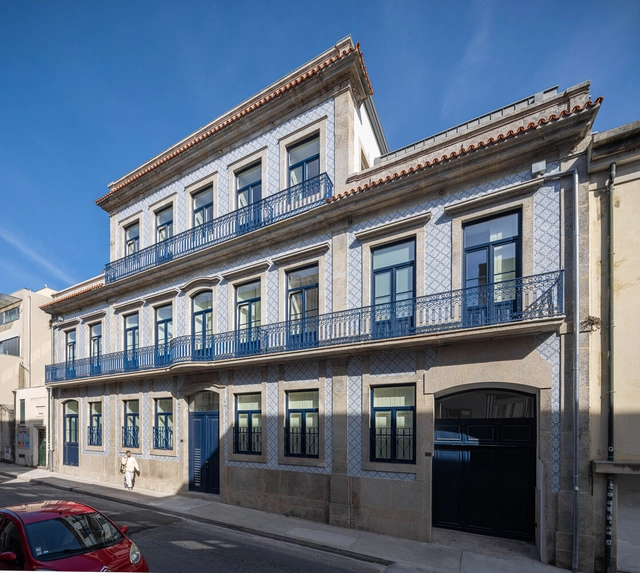 Arts Building / MiMool Arquitectura & Design de Interiores - Exterior Photography, Apartments, Door, Facade