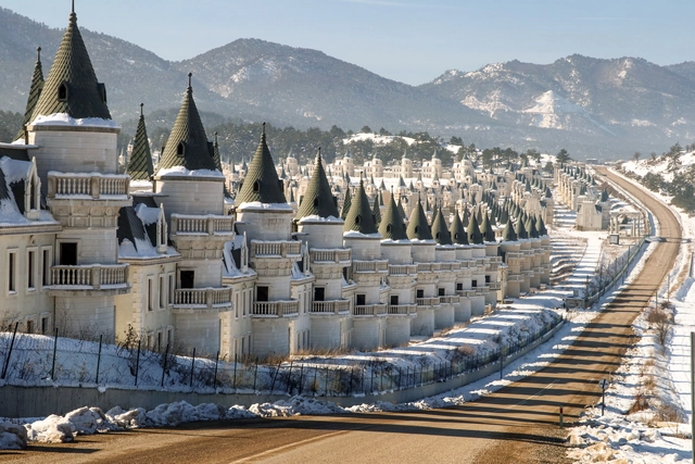 Dystopian Disneyland: The Story Behind Turkey’s Castle Ghost Town - Featured Image