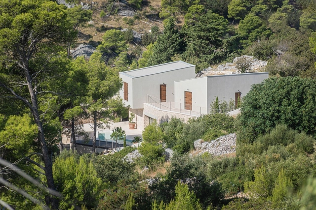 Casa De Marchi / Aalto Architectural Bureau - Residencial