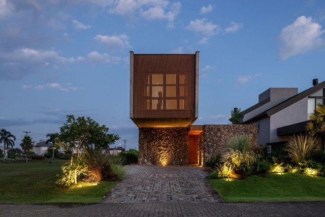 Casa da Guarita / Oficina Conceito Arquitetura - Fotografia de Exterior, Casas, Fachada