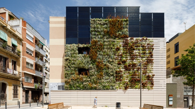 Barcelona Capital Mundial da Arquitetura 2026 — Concurso Internacional de Ideias para Jovens Arquitetos: 10 Paredes Cegas - Imagem de Destaque