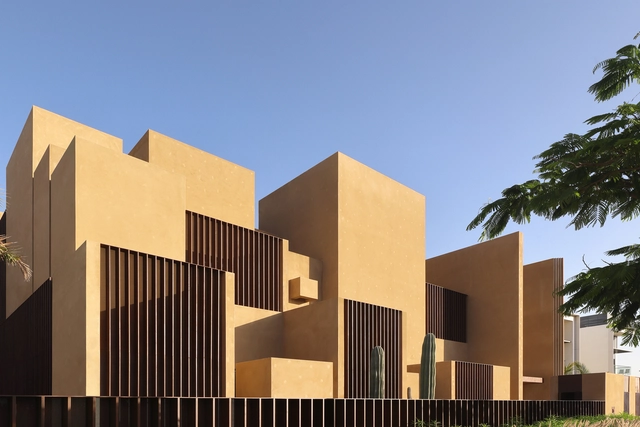 The House of Courtyards / Studio VDGA - Houses