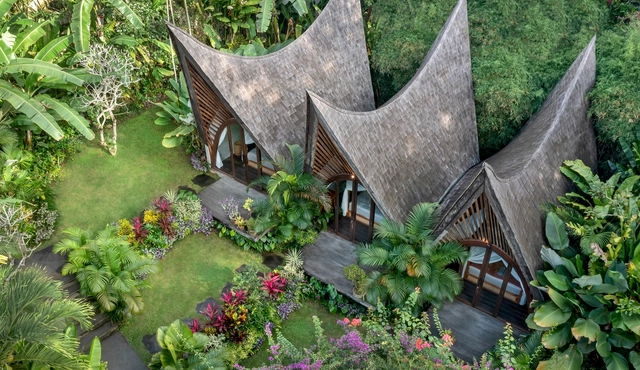 Casa Rumah Tresna / Alexis Dornier + Ida Bagus Oka - Casas