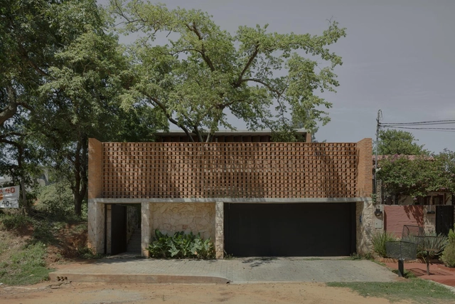 Casa NoFe / Equipo de Arquitectura - Fotografía exterior, Casas, Fachada, Puerta