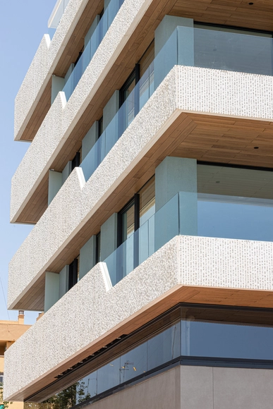 Resilient Buildings: Materials that Protect Against Fire with Style - Featured Image