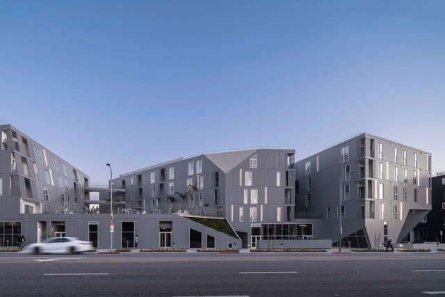 Granville1500 Housing / Lorcan O’Herlihy Architects - Housing