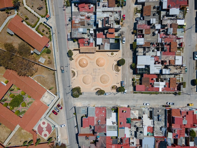 Parque de Barrio Tikal / Laboratorio de Acupuntura Urbana - Parque