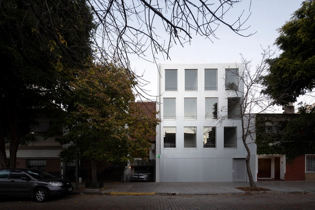 阿维莱斯总督街公寓 / Juan Campanini - Josefina Sposito - 建筑图, 公寓, 表皮