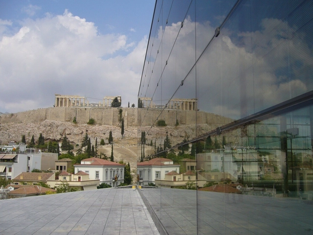 The Tourism Effect: Reshaping Cities, Landscapes, and Infrastructure - Featured Image