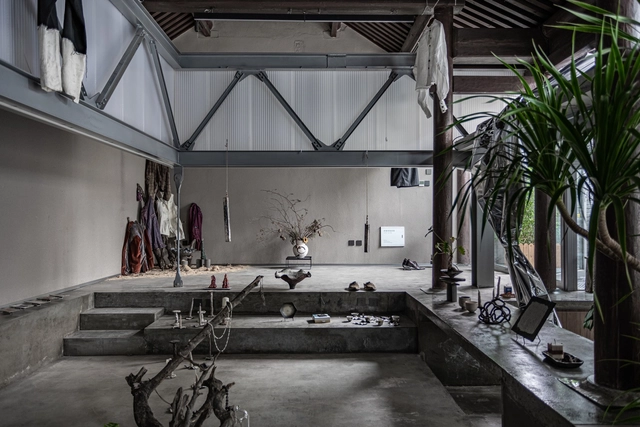 Casa Carrying Pole / Atelier KAI Architects - Renovación