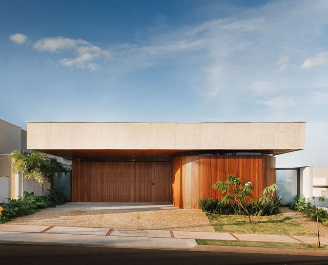Dali Twins House / Laercio Fabiano Arquitetura - Houses