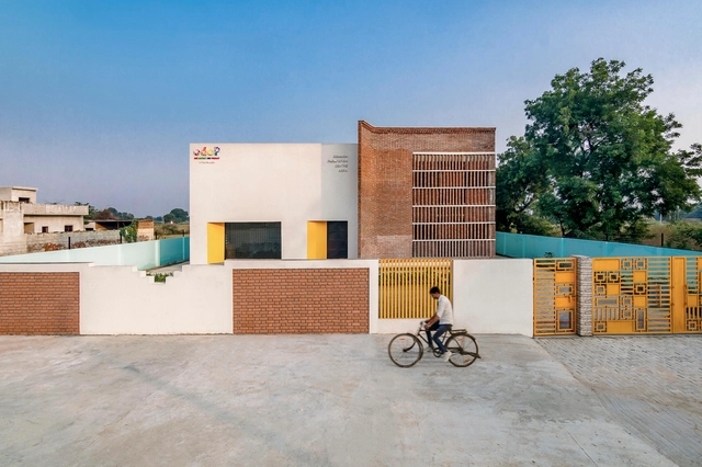 Common Facilitation Center (CFC) / Node Urban Lab - Exterior Photography, Community Center, Facade